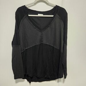 La Miel Long Sleeve V-Neck